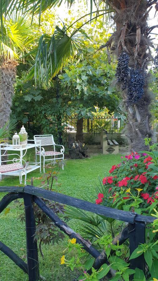 Paralía Casa Del Mareヴィラ エクステリア 写真