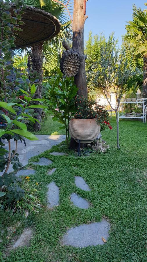 Paralía Casa Del Mareヴィラ エクステリア 写真