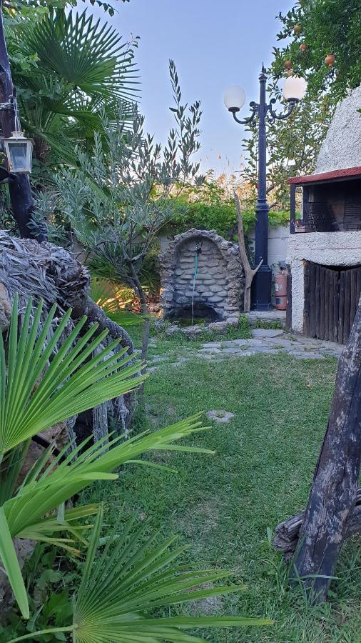 Paralía Casa Del Mareヴィラ エクステリア 写真