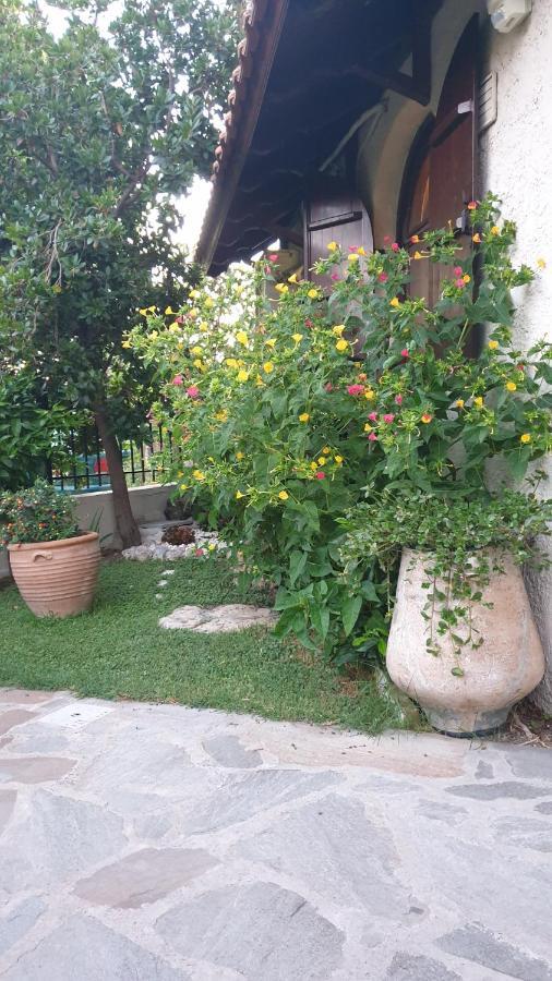 Paralía Casa Del Mareヴィラ エクステリア 写真